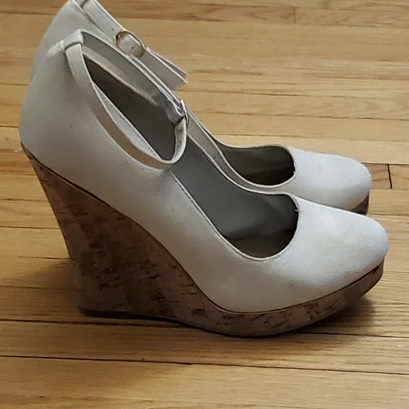 New call it Spring wedge - Picture 2 of 4